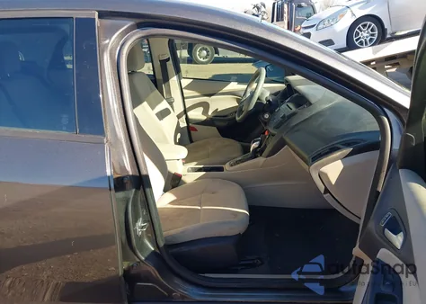 2015 Ford Focus Se from USA, damaged, VIN 1FADP3F27FL227772